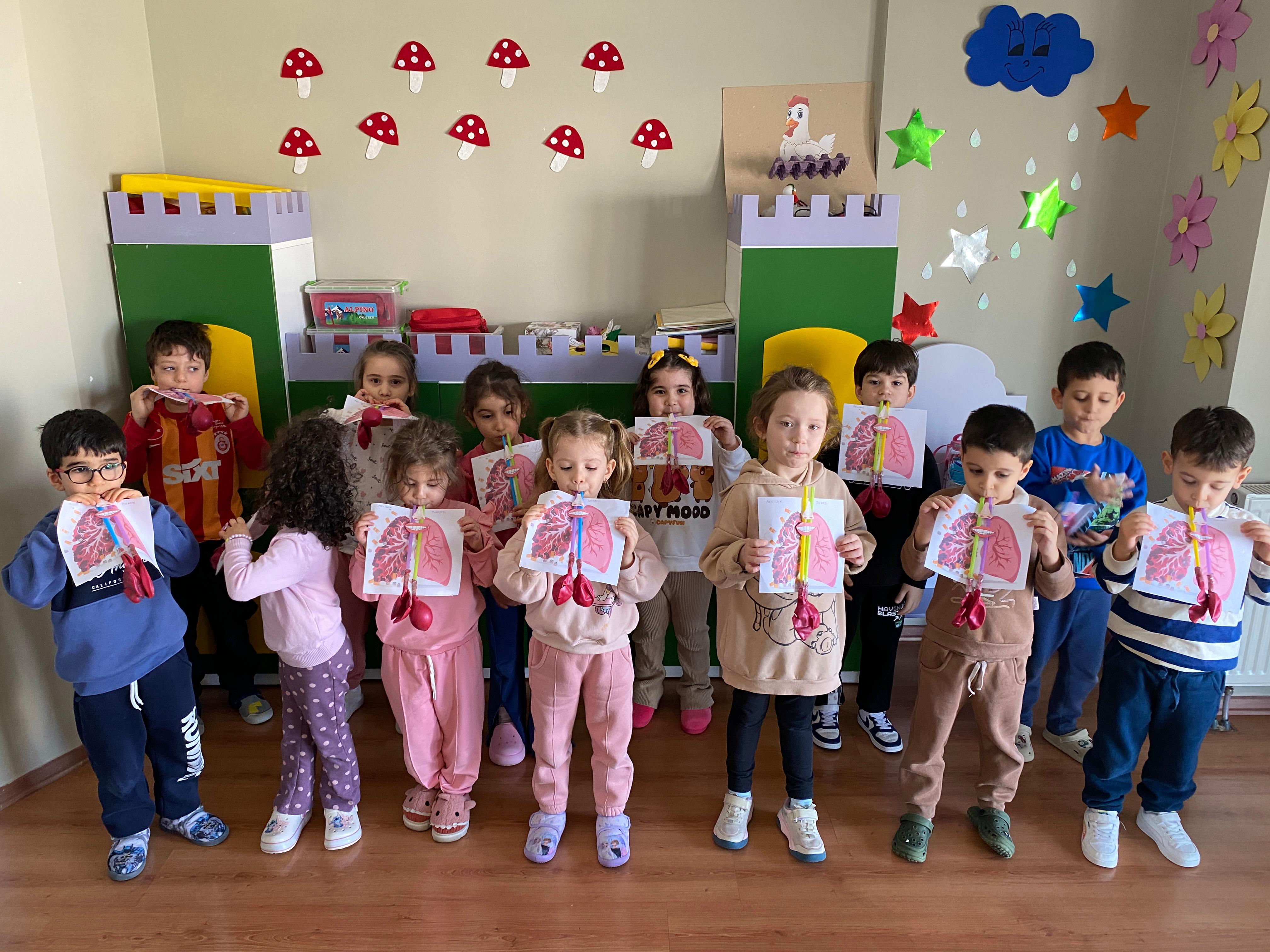 Özel gün hazırlıklarından renkli bir görüntü